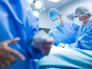 بهترین دکتر پیکرتراشی در یزد